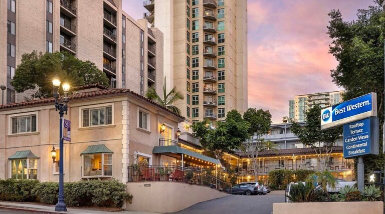 Best Western Whirlpool Suite Comfort, Relaxation, and Benefits